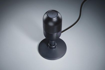 Microfon Razer Seiren V3 Chroma RGB
