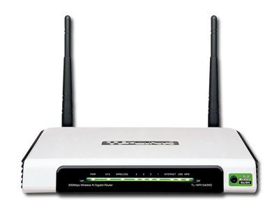 Router TP-Link TL-WR1042ND, 2,4GHz Wireless N 300Mbps, 4 x 10/100/1000Mbps LAN Gigabit Ports, 1 x 10/100/1000Mbps WAN Gigabit Port, 1 x USB 2.0 Port, Detachable Omni Directional Antenna 2 x 3dBi (RP-SMA)