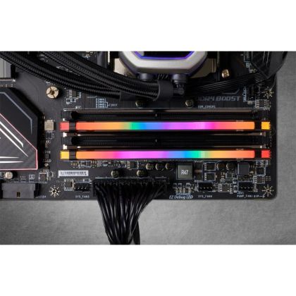 Corsair DDR4 16GB 3200MHz 2x8 RGB